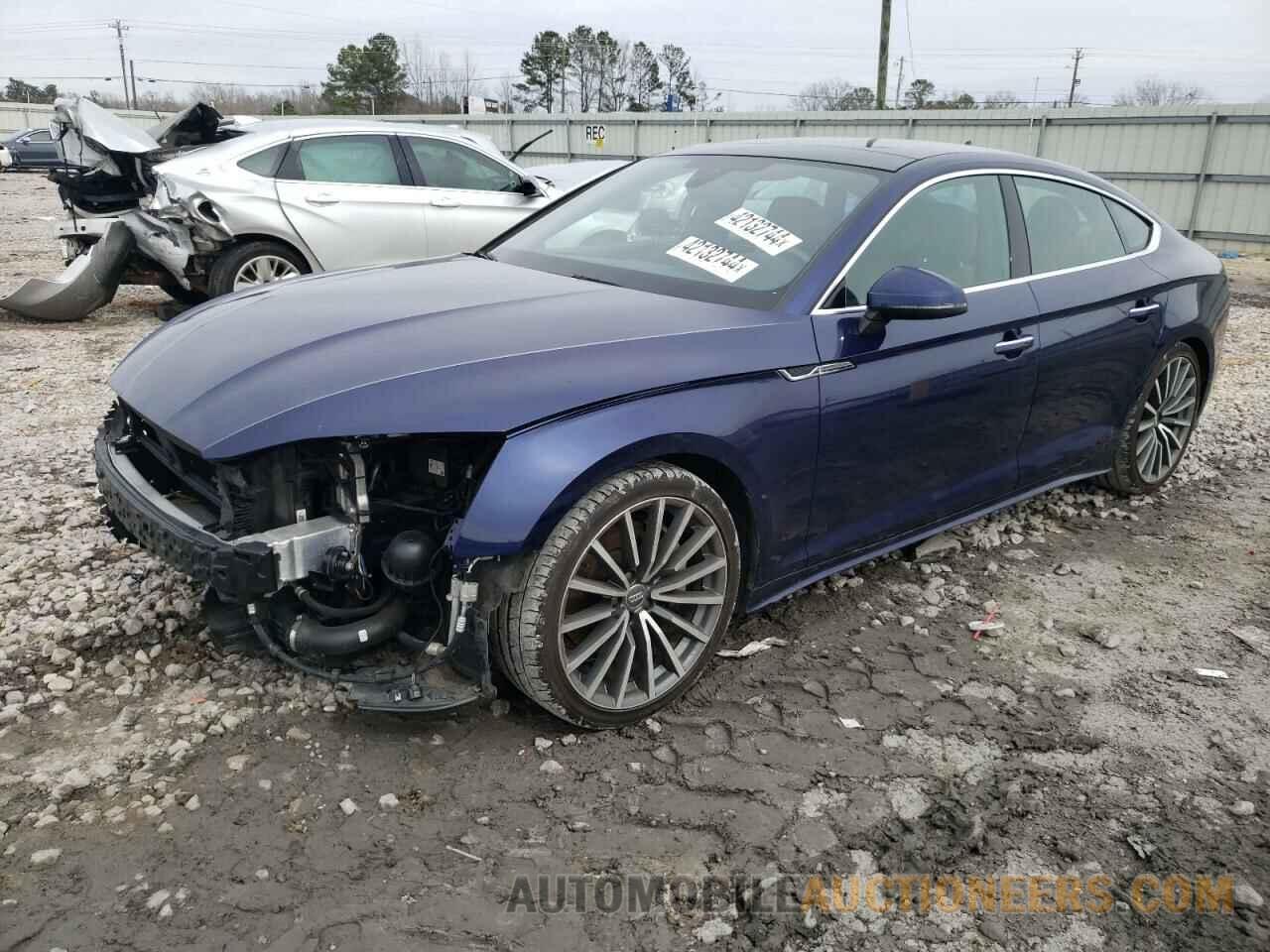 WAUCNCF53LA015686 AUDI A5 2020