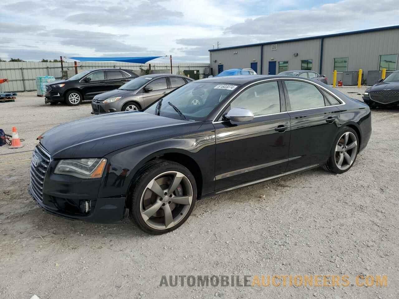 WAUD2AFD6DN033246 AUDI S8 2013