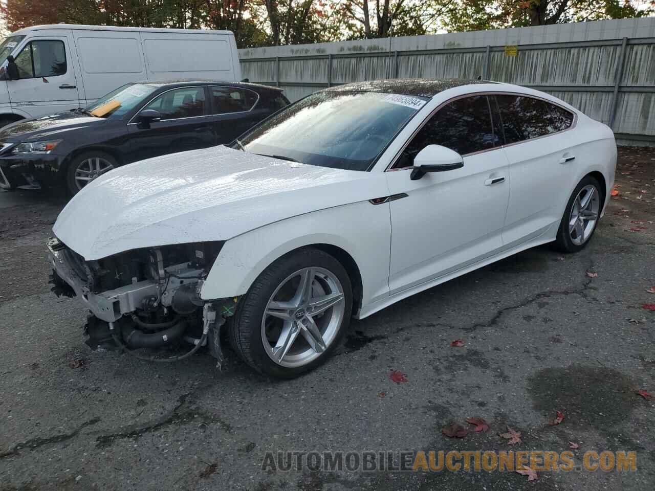 WAUDACF51MA017714 AUDI A5 2021