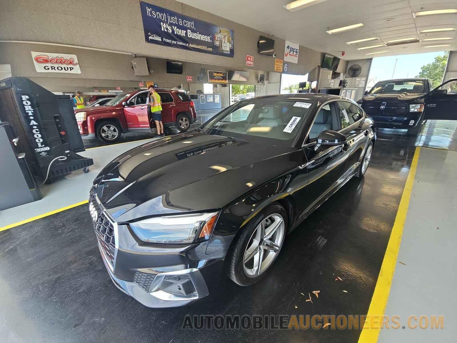 WAUDACF51NA033753 Audi A5 Sportback 2022