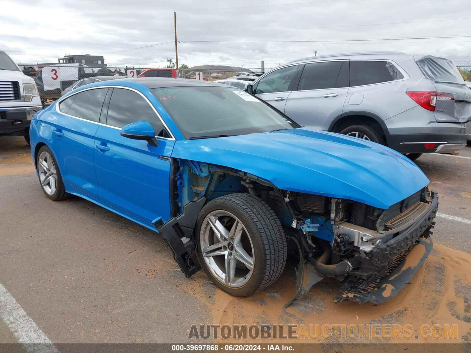 WAUDACF52MA057932 AUDI A5 2021