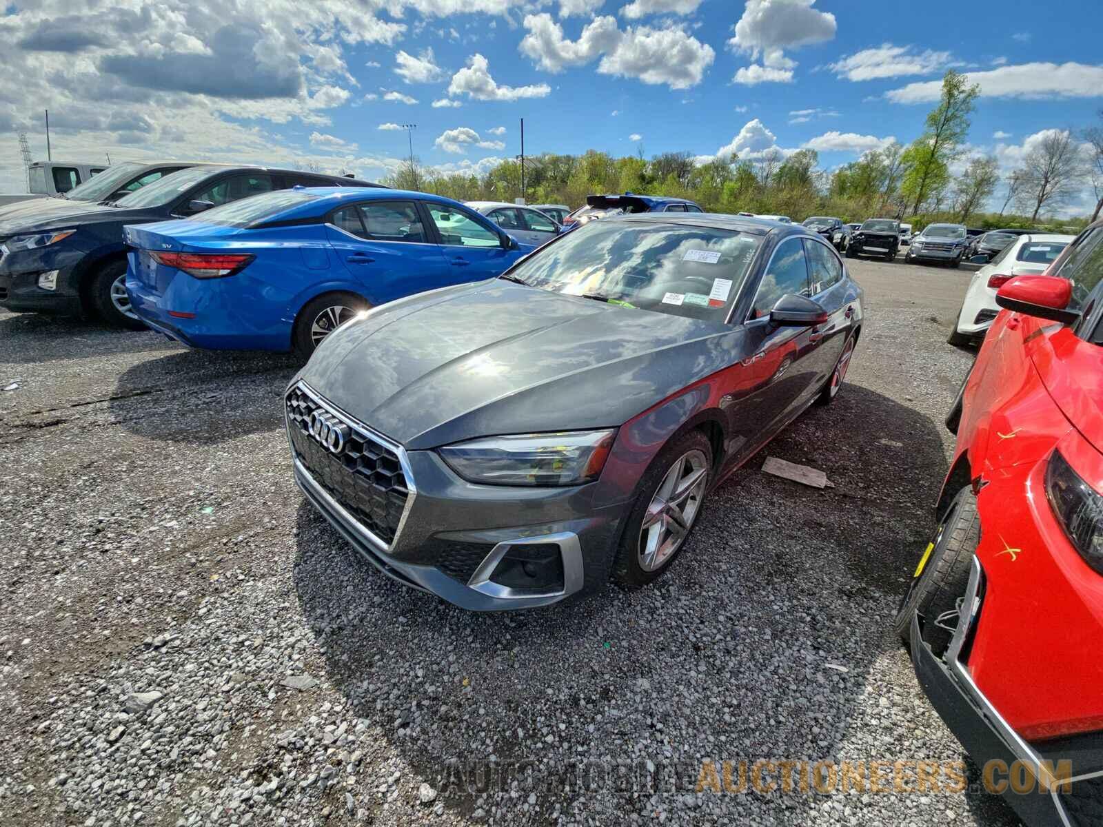 WAUDACF55MA012239 Audi A5 Sportback 2021