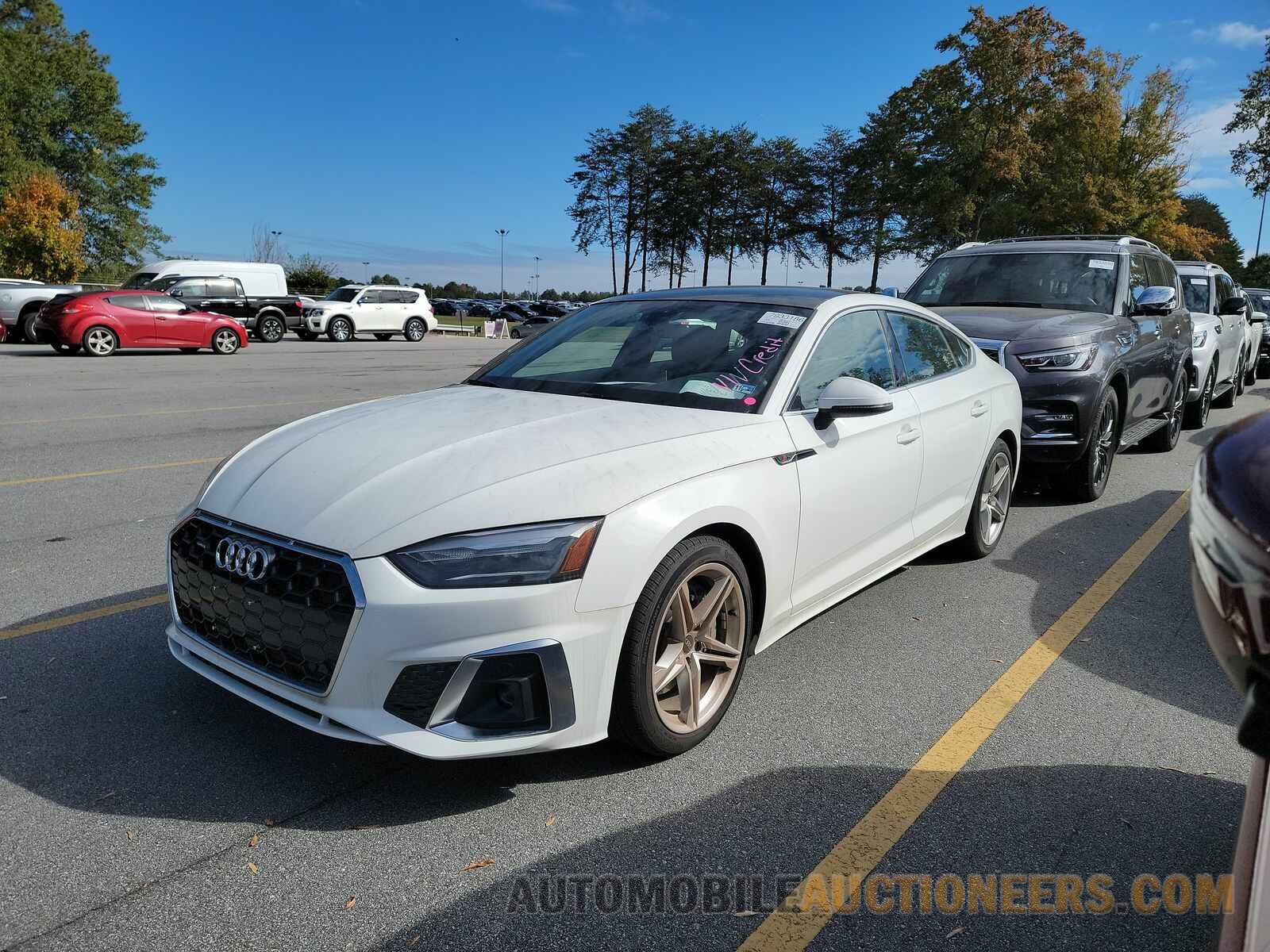 WAUDACF55NA033447 Audi A5 Sportback 2022