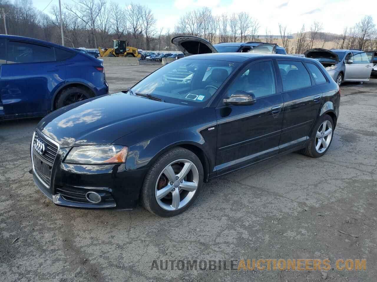 WAUDFCFM5DA034119 AUDI A3 2013