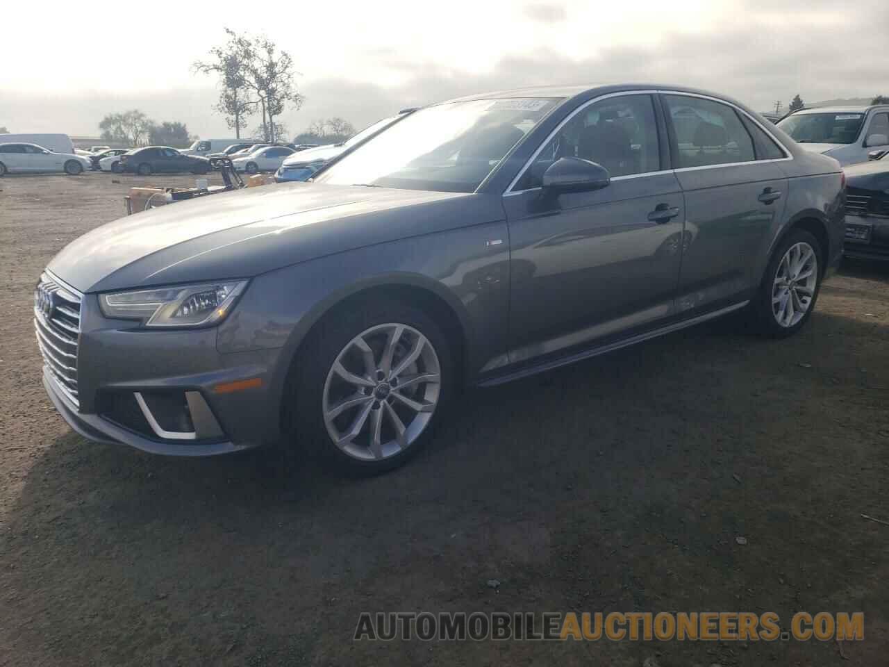 WAUDNAF44KN017115 AUDI A4 2019