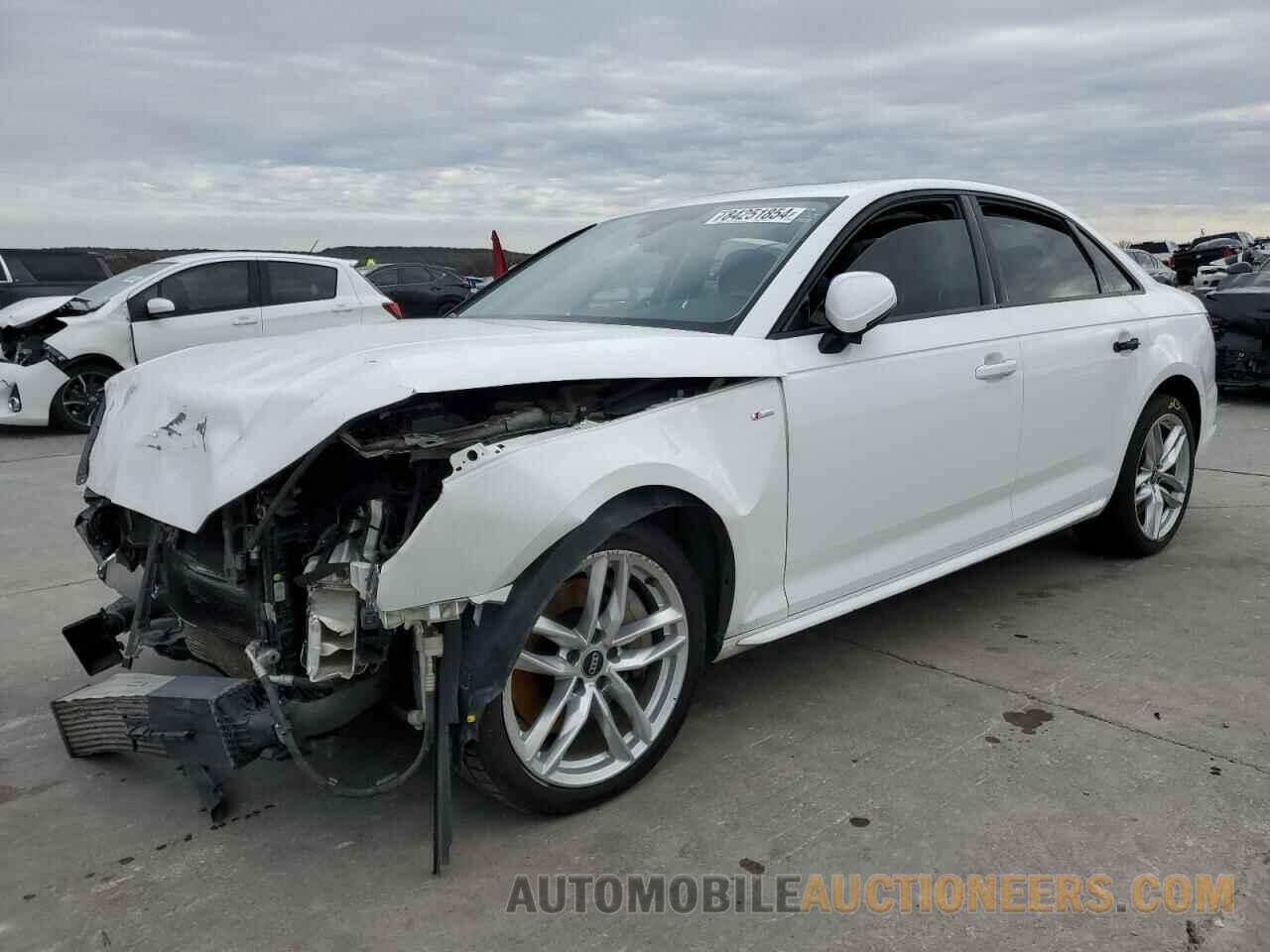 WAUDNAF49HN045839 AUDI A4 2017