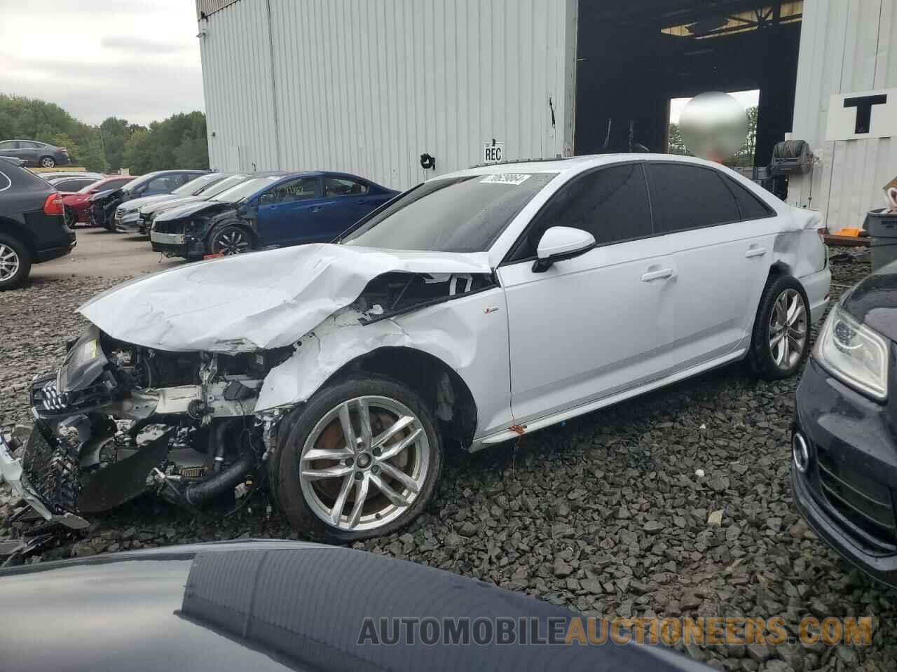 WAUDNAF4XHN048720 AUDI A4 2017