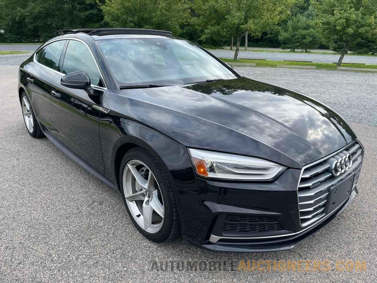 WAUDNCF50JA006073 AUDI A5 2018