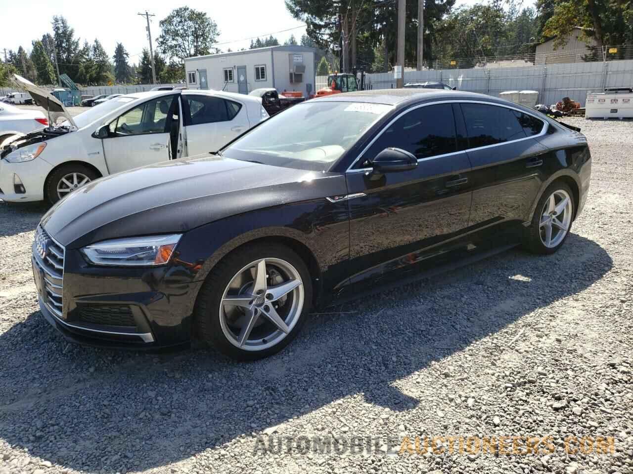 WAUDNCF55JA004125 AUDI A5 2018