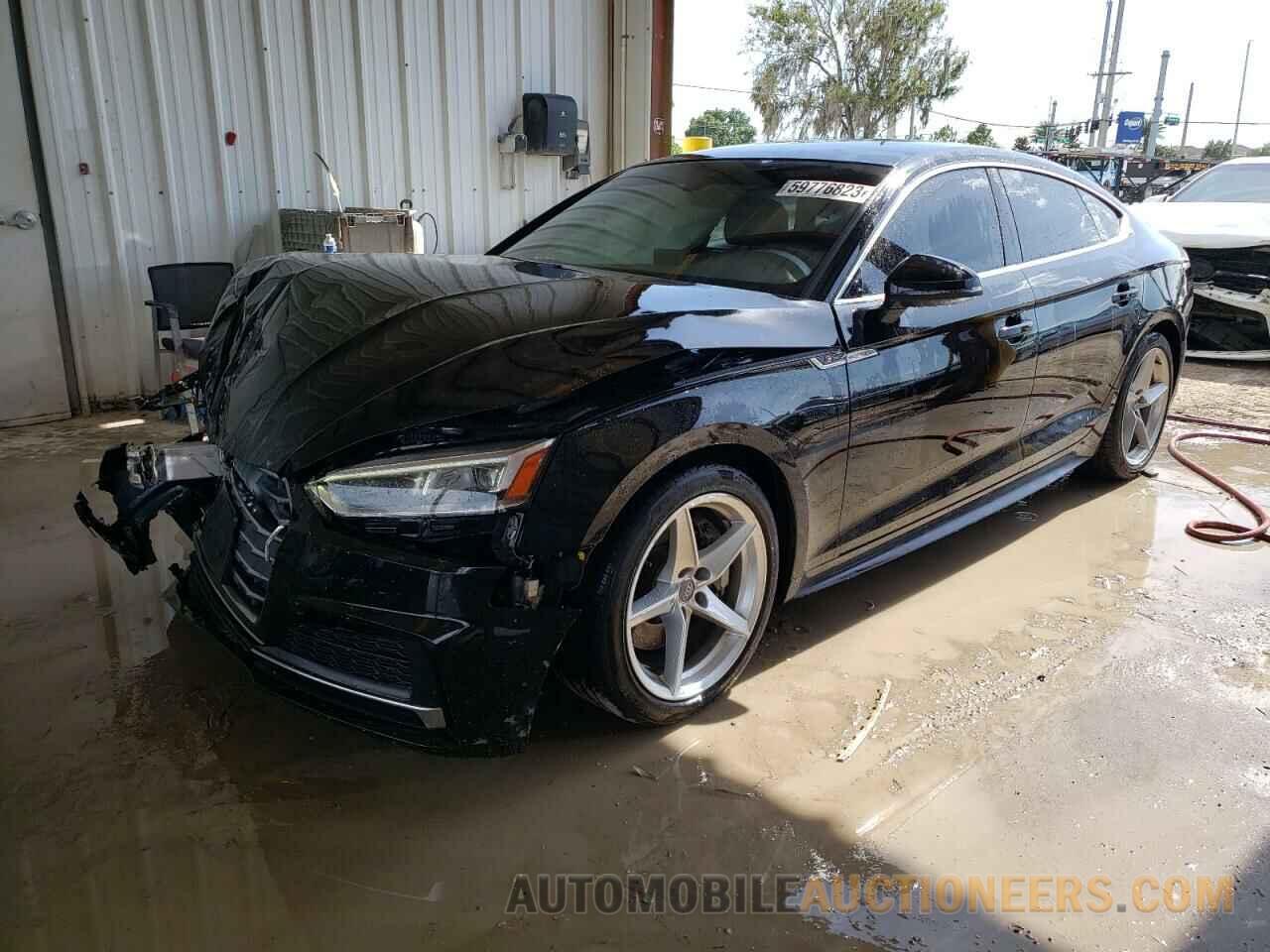 WAUDNCF55KA096225 AUDI A5 2019