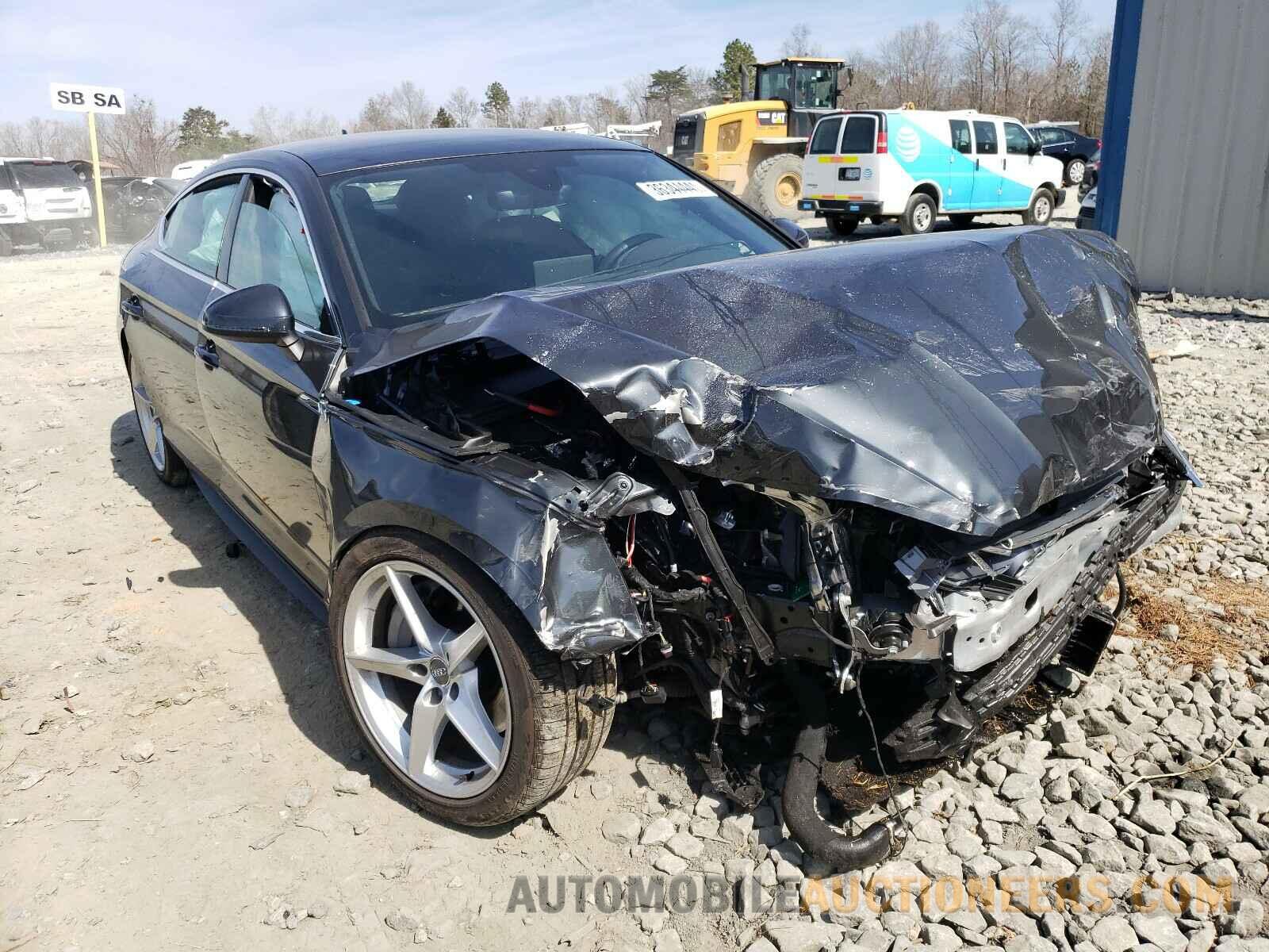 WAUDNCF57KA026192 AUDI A5 2019