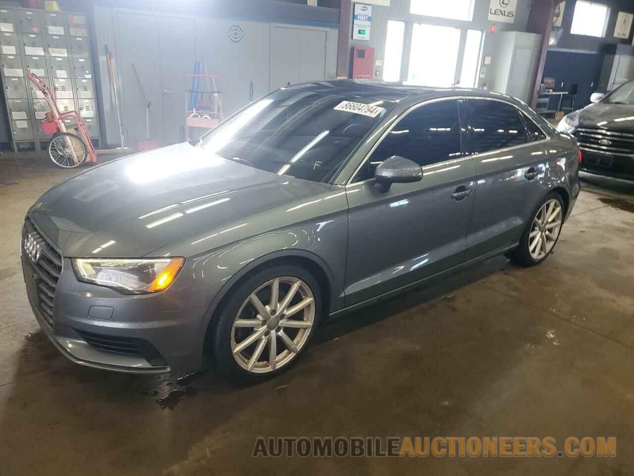 WAUEFGFF1F1071166 AUDI A3 2015