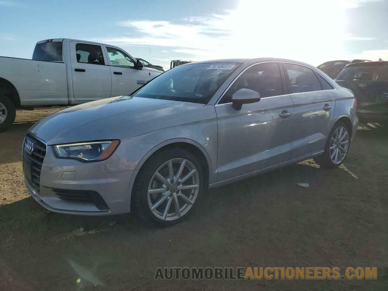 WAUEFGFF2F1138129 AUDI A3 2015