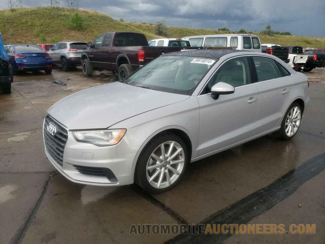 WAUEFGFF3F1045457 AUDI A3 2015