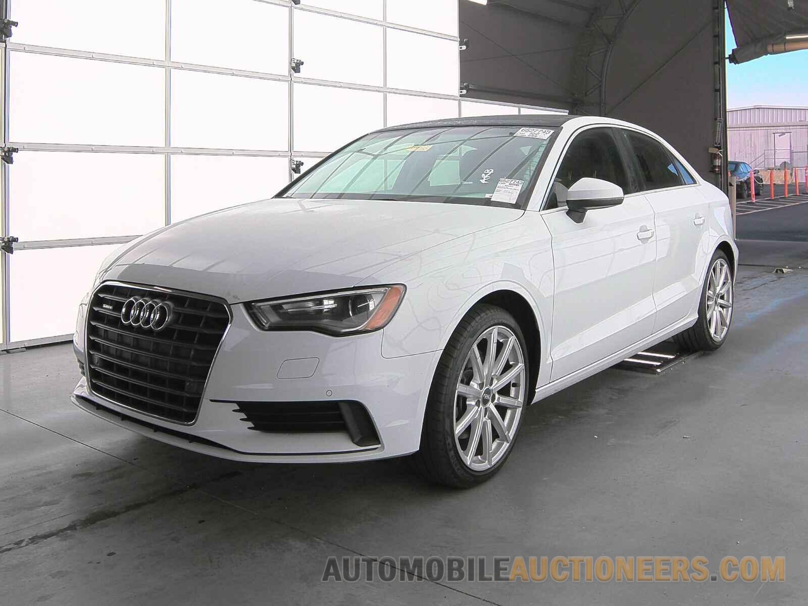 WAUEFGFF3F1128743 Audi A3 Sedan 2015