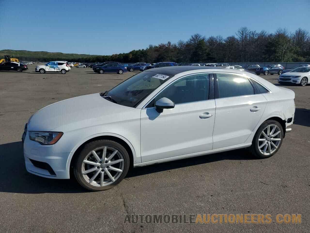 WAUEFGFF4F1045483 AUDI A3 2015