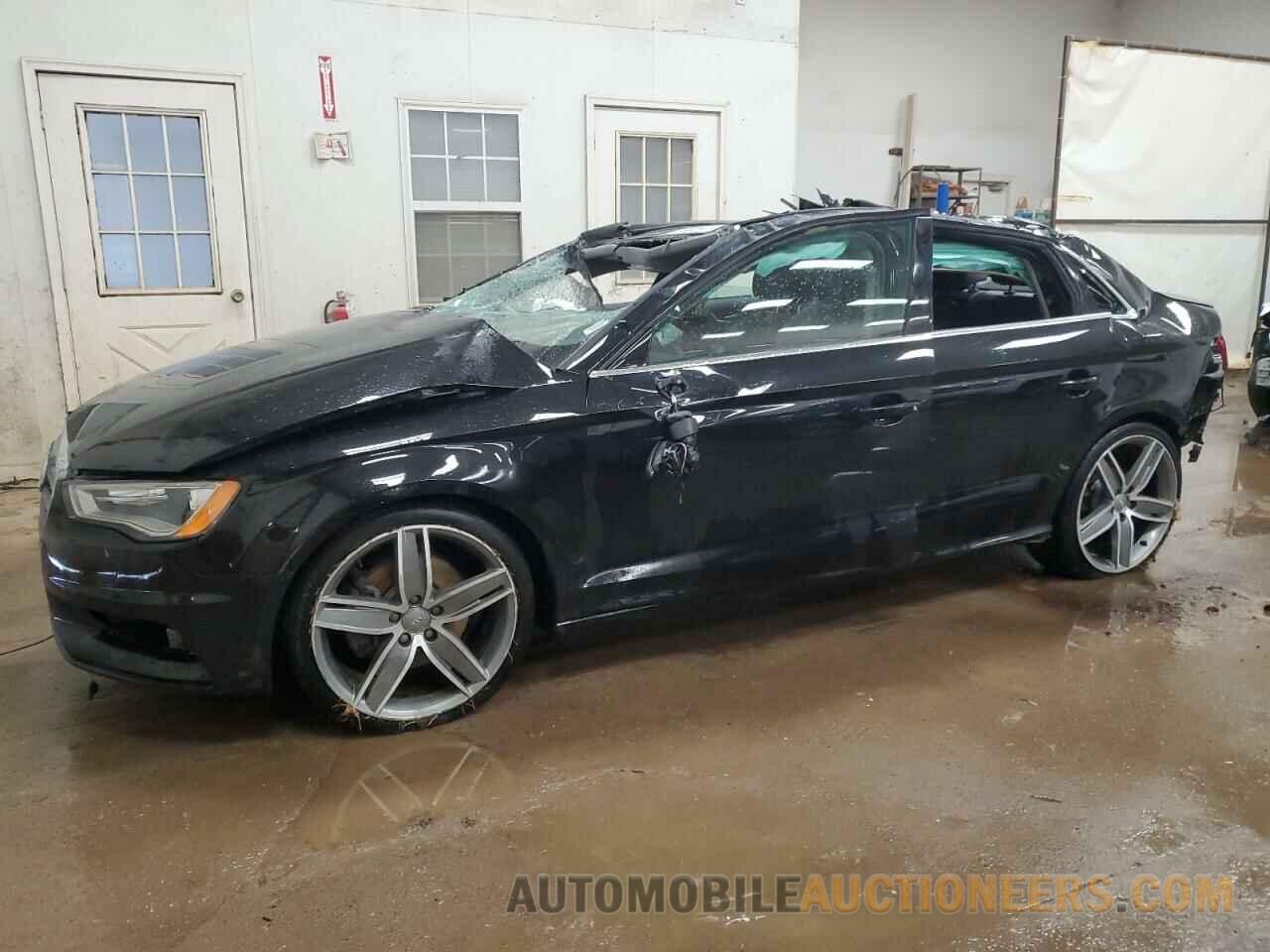 WAUEFGFF4F1083828 AUDI A3 2015