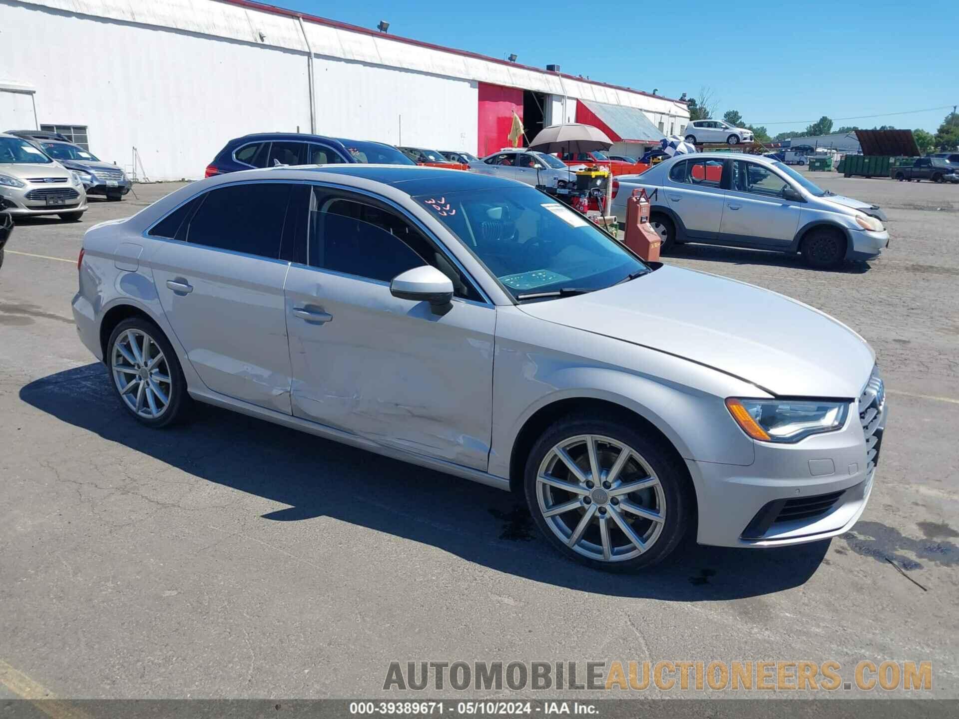 WAUEFGFF4F1087992 AUDI A3 2015