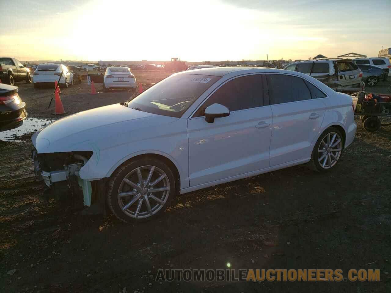 WAUEFGFF4F1093436 AUDI A3 2015