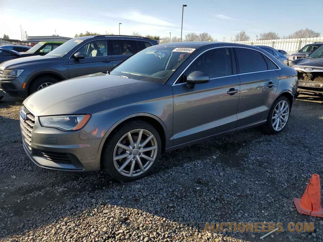 WAUEFGFF4F1118268 AUDI A3 2015