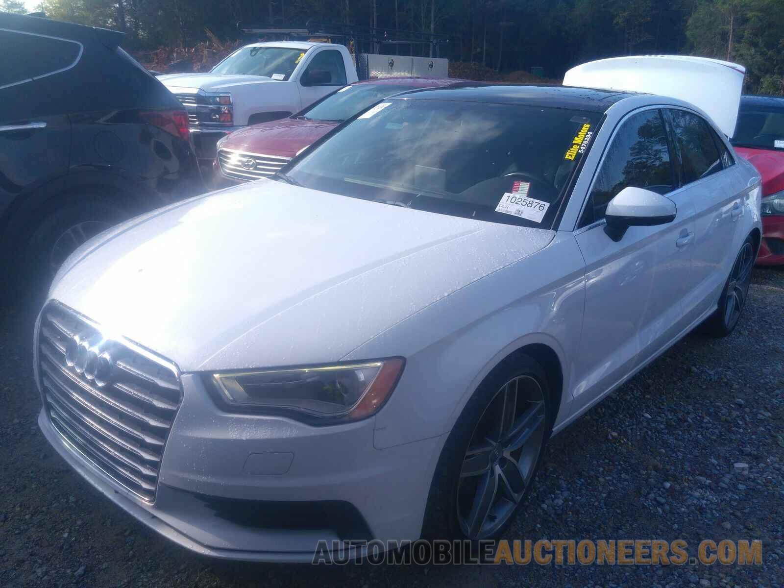 WAUEFGFF5F1042298 Audi A3 2015