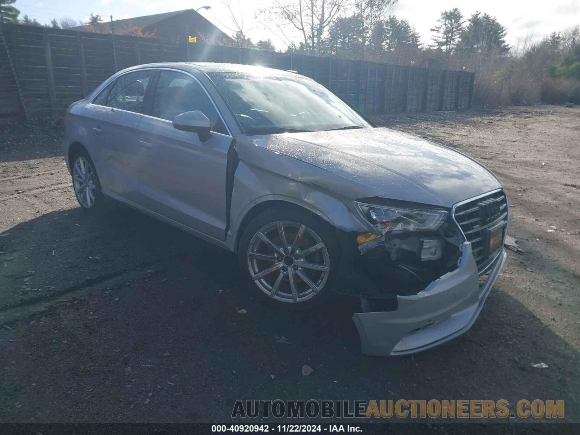 WAUEFGFF5F1067587 AUDI A3 2015