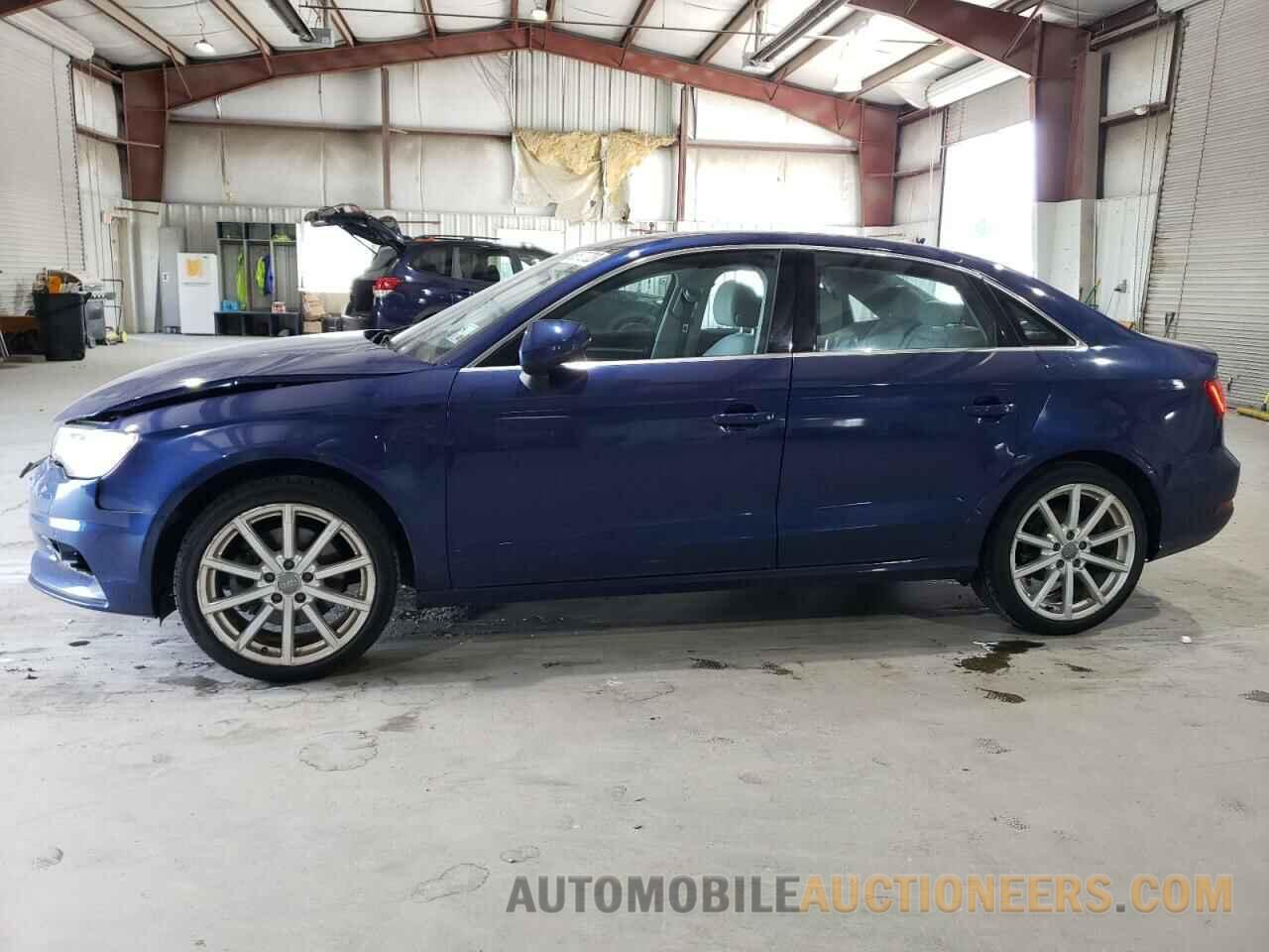 WAUEFGFF5F1076337 AUDI A3 2015