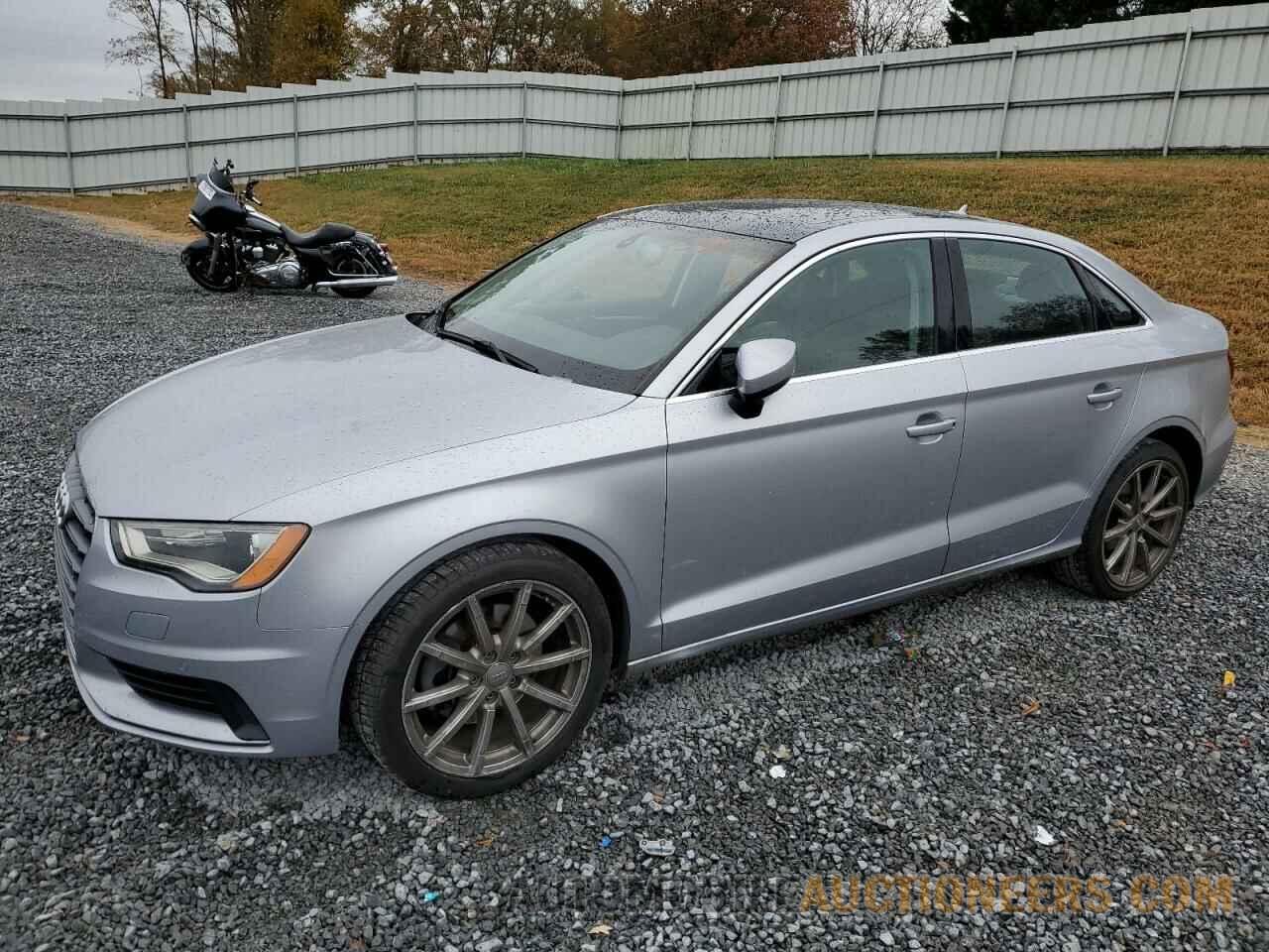 WAUEFGFF6F1056758 AUDI A3 2015