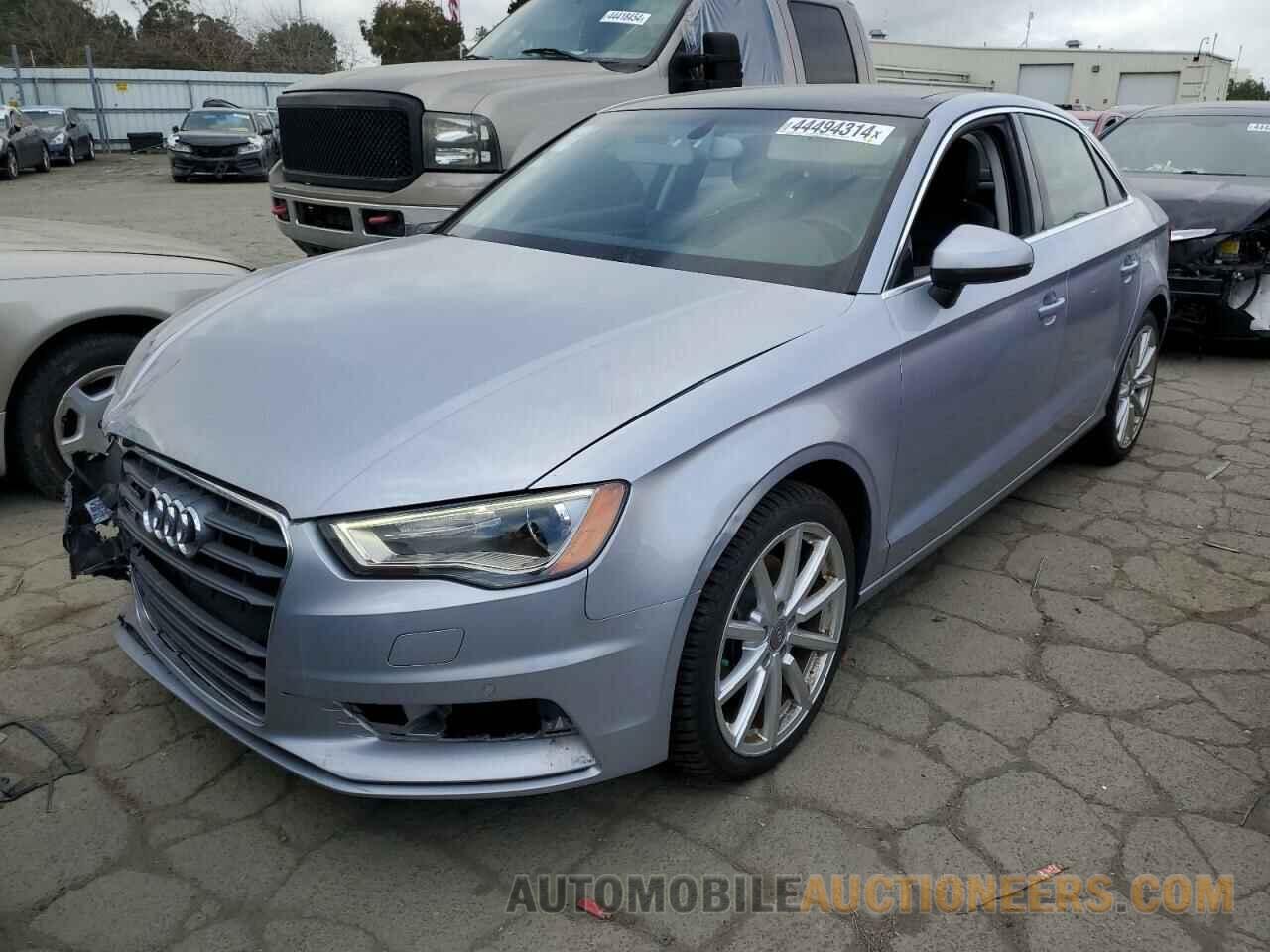 WAUEFGFF6F1085256 AUDI A3 2015