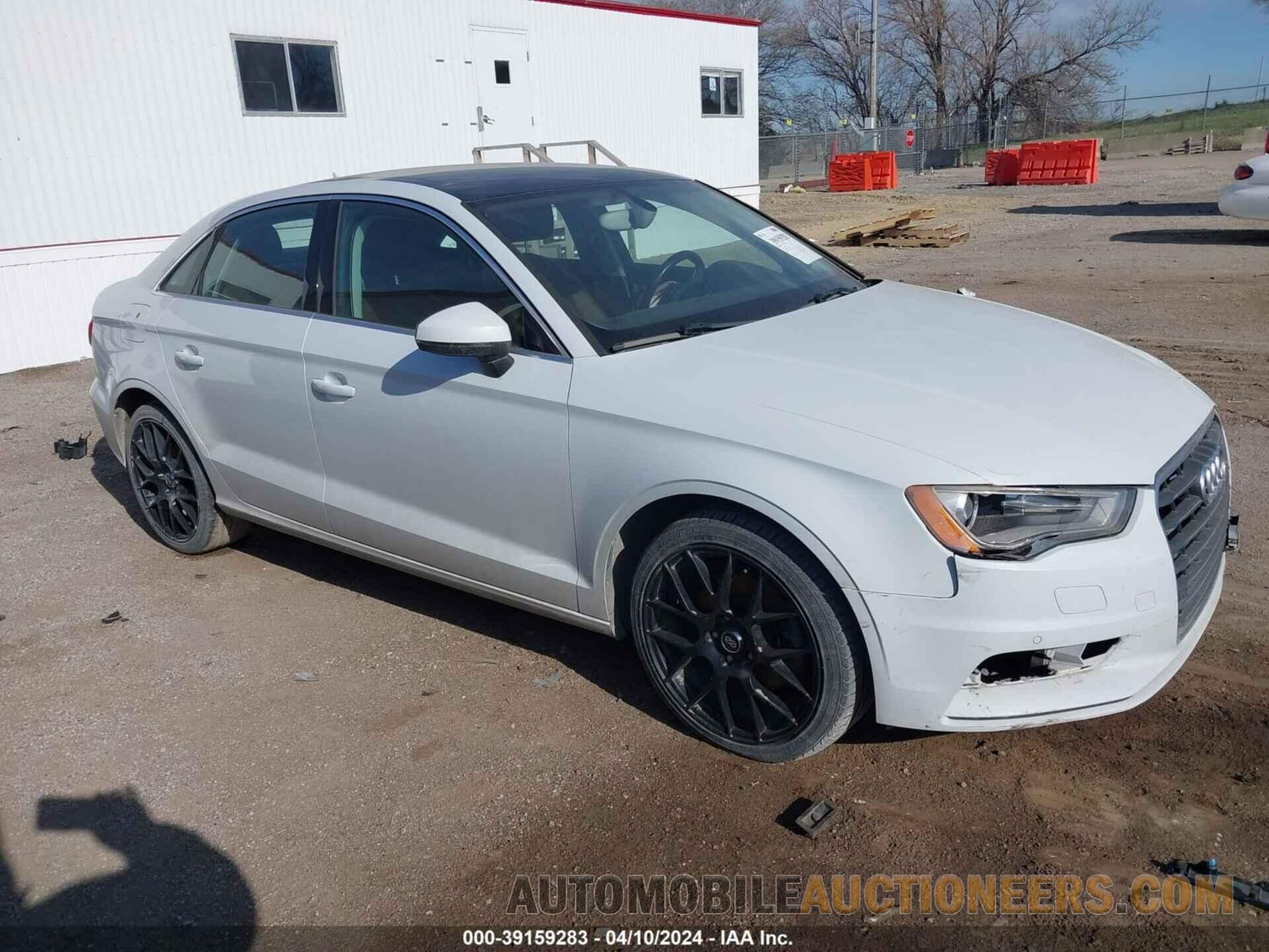 WAUEFGFF7F1018875 AUDI A3 2015