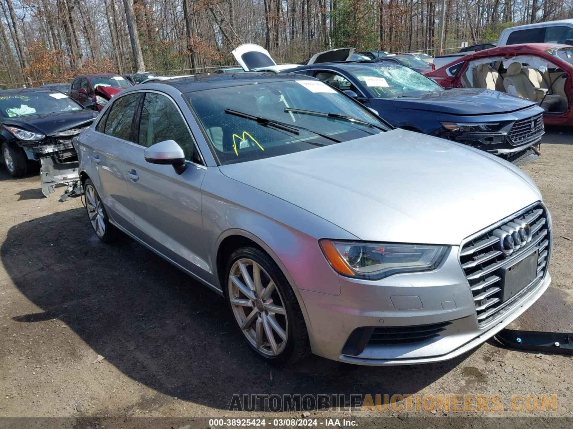 WAUEFGFF7F1068899 AUDI A3 2015