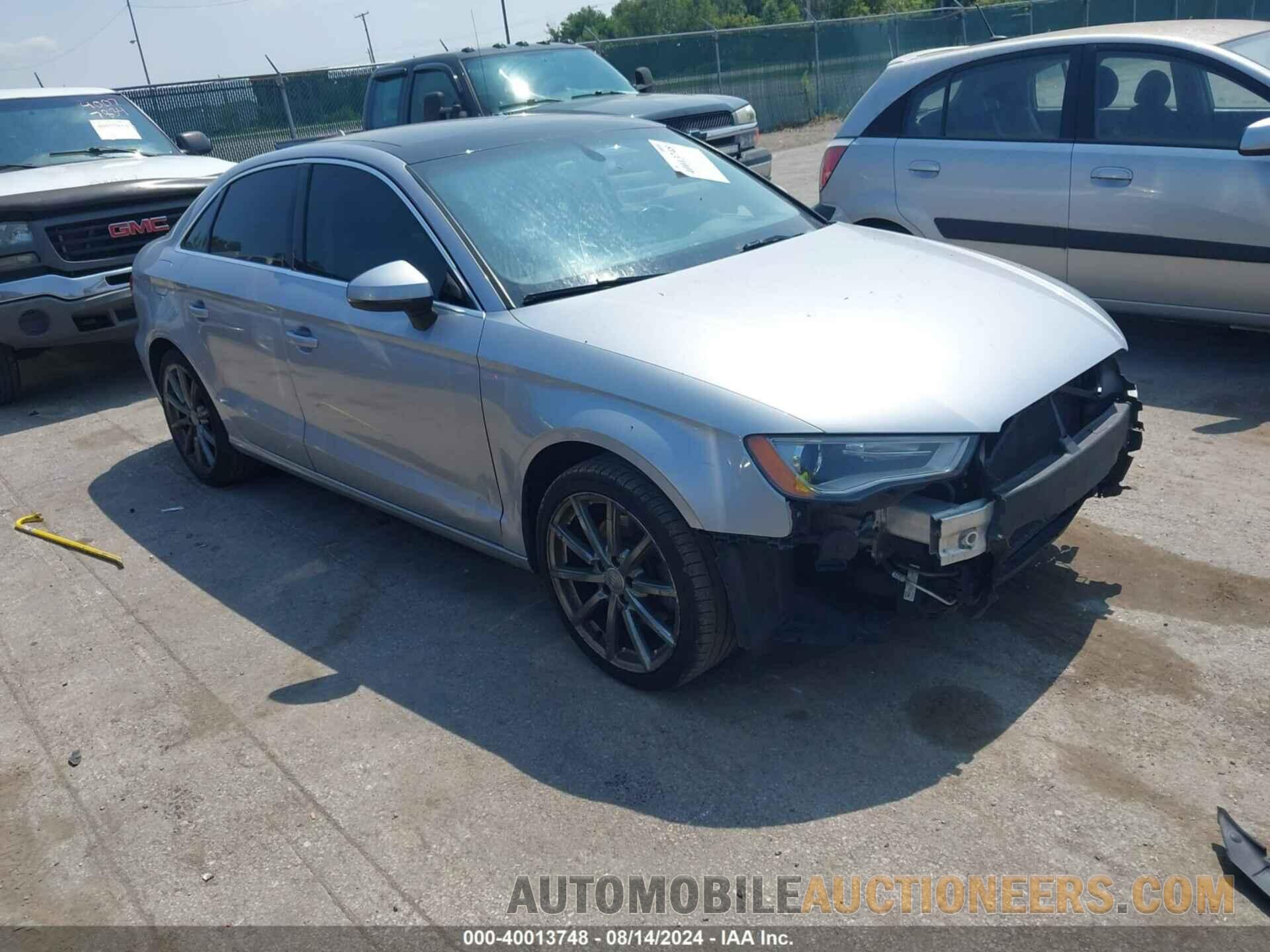 WAUEFGFF7F1069356 AUDI A3 2015