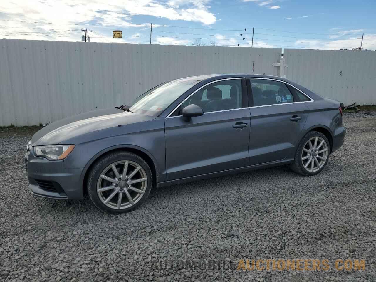 WAUEFGFF7F1093950 AUDI A3 2015