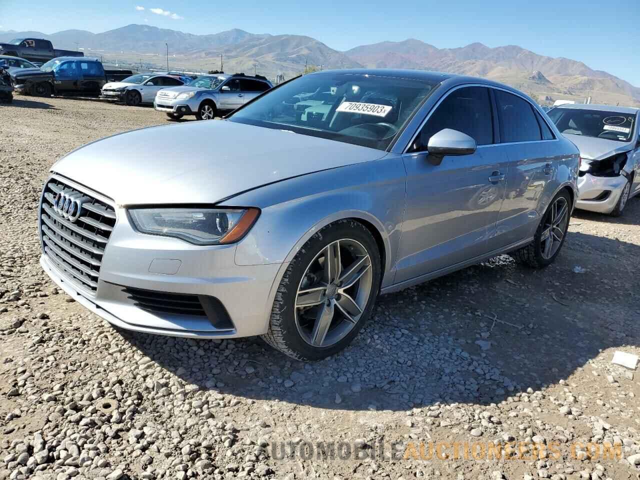 WAUEFGFF9F1138323 AUDI A3 2015