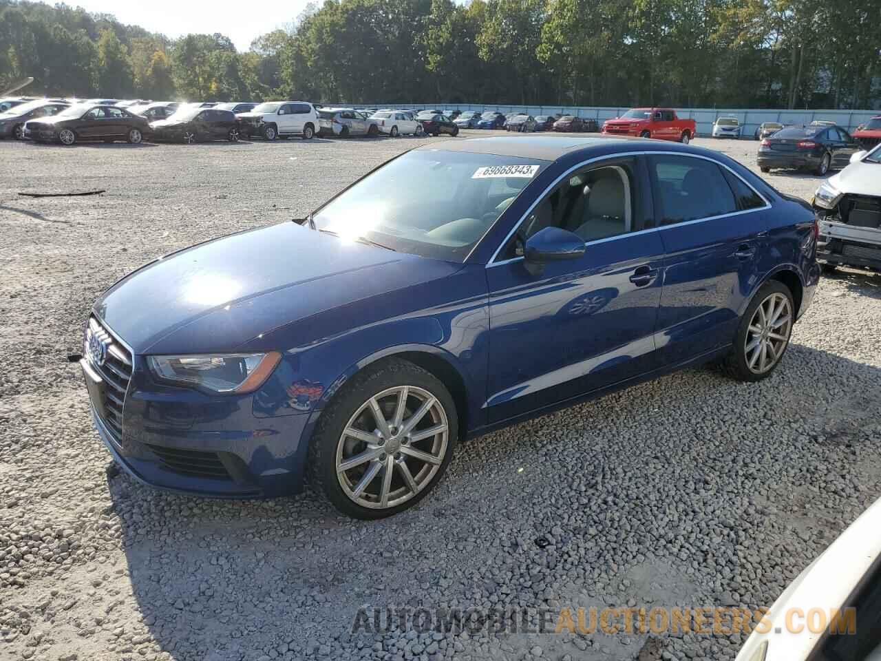 WAUEFGFFXF1011516 AUDI A3 2015