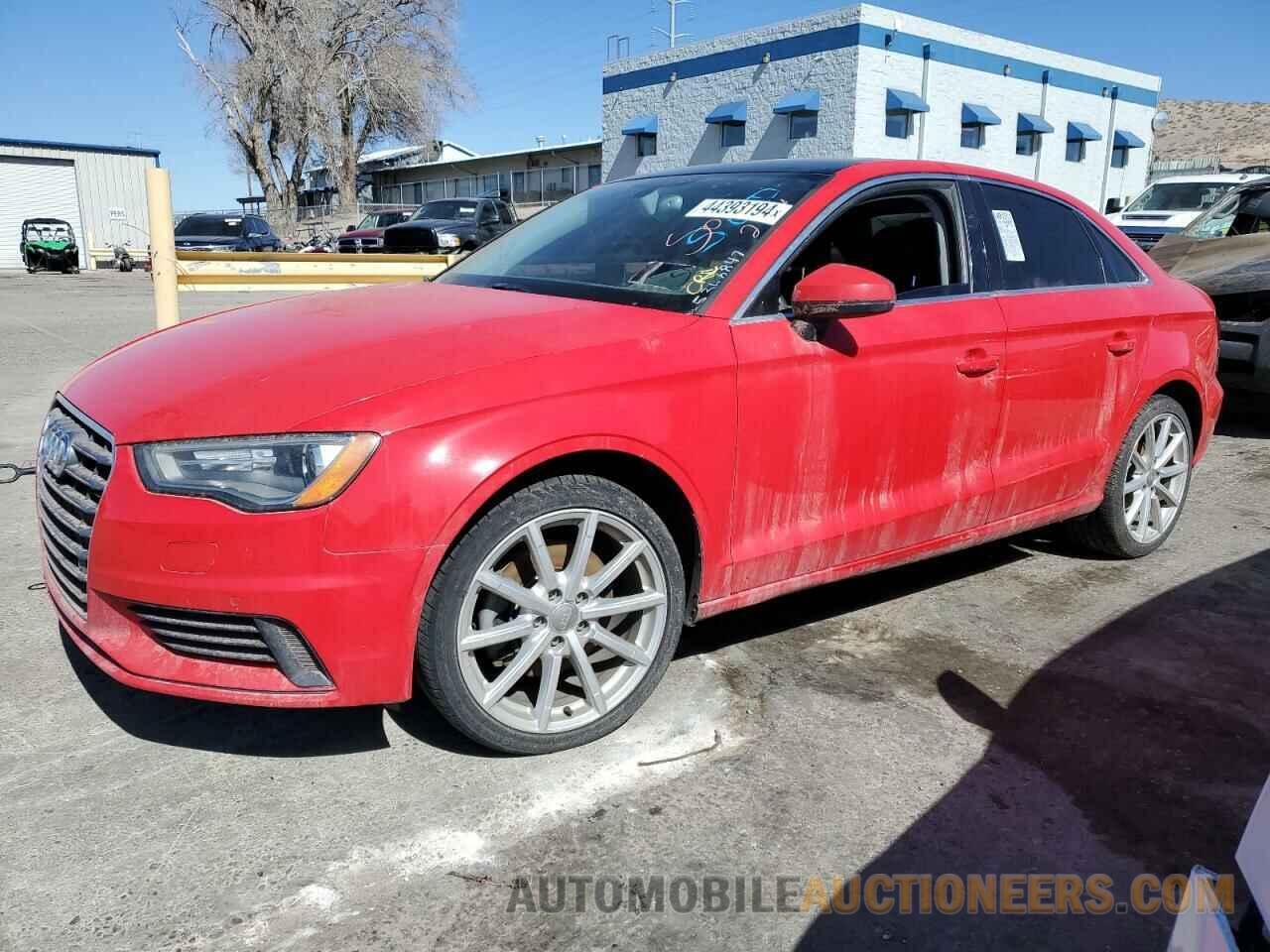 WAUEFGFFXF1049067 AUDI A3 2015