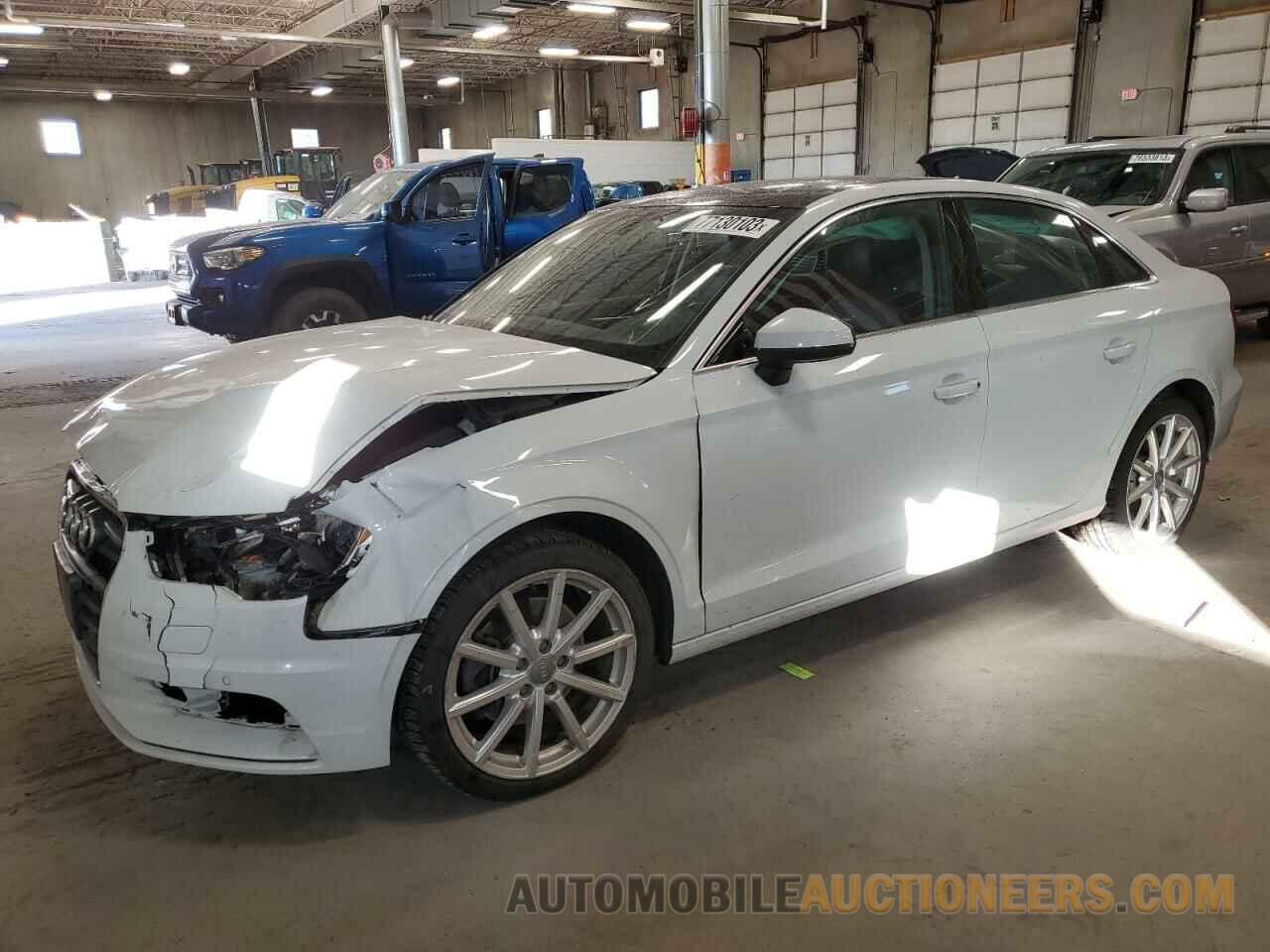 WAUEFGFFXF1128853 AUDI A3 2015