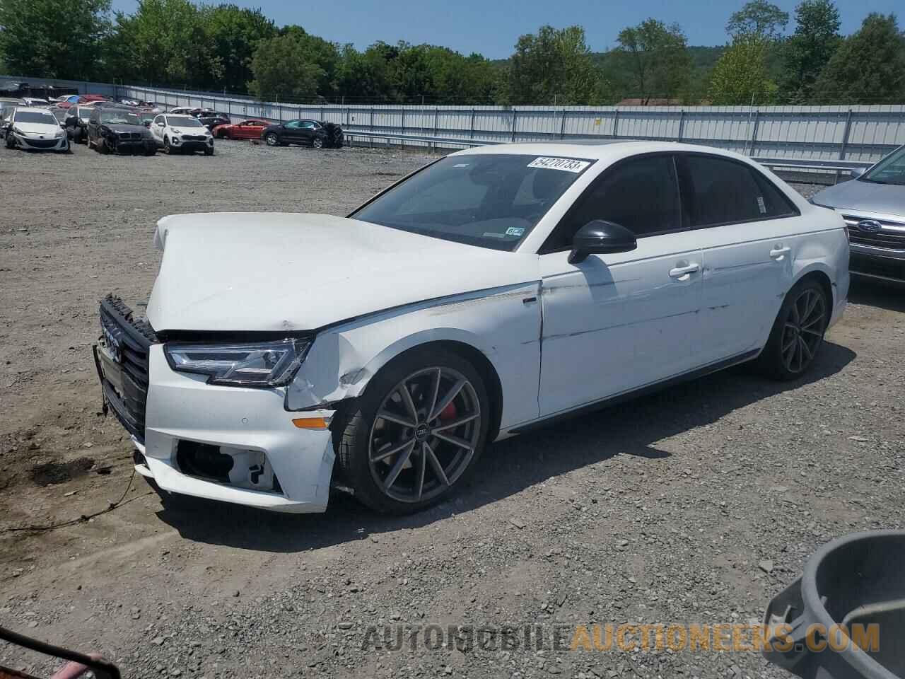 WAUENAF43JA100545 AUDI A4 2018