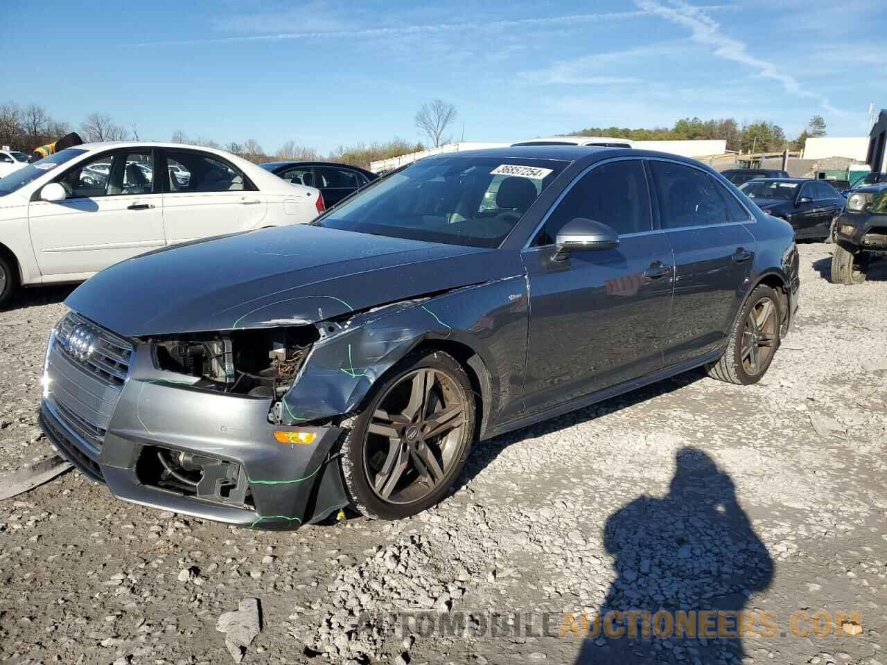 WAUENAF43JN017044 AUDI A4 2018