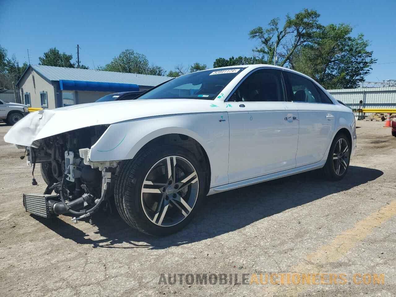 WAUENAF44JN013780 AUDI A4 2018