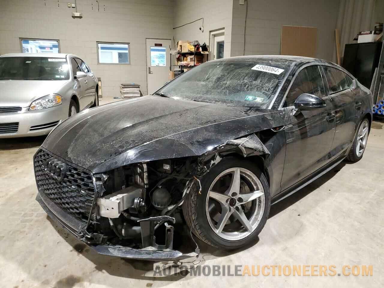 WAUENCF50KA020125 AUDI A5 2019