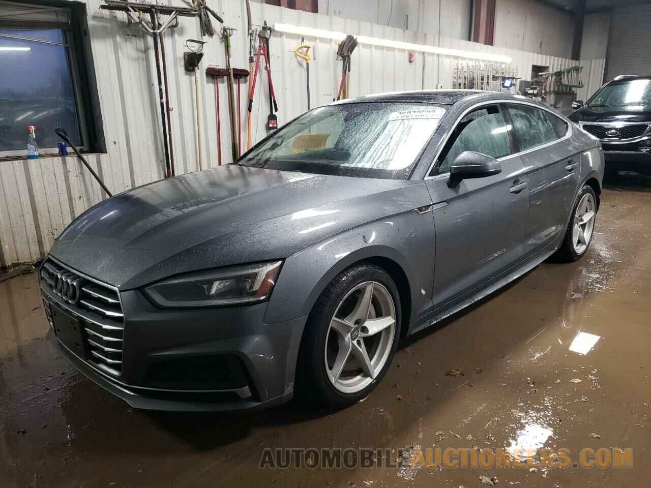 WAUENCF51JA006832 AUDI A5 2018