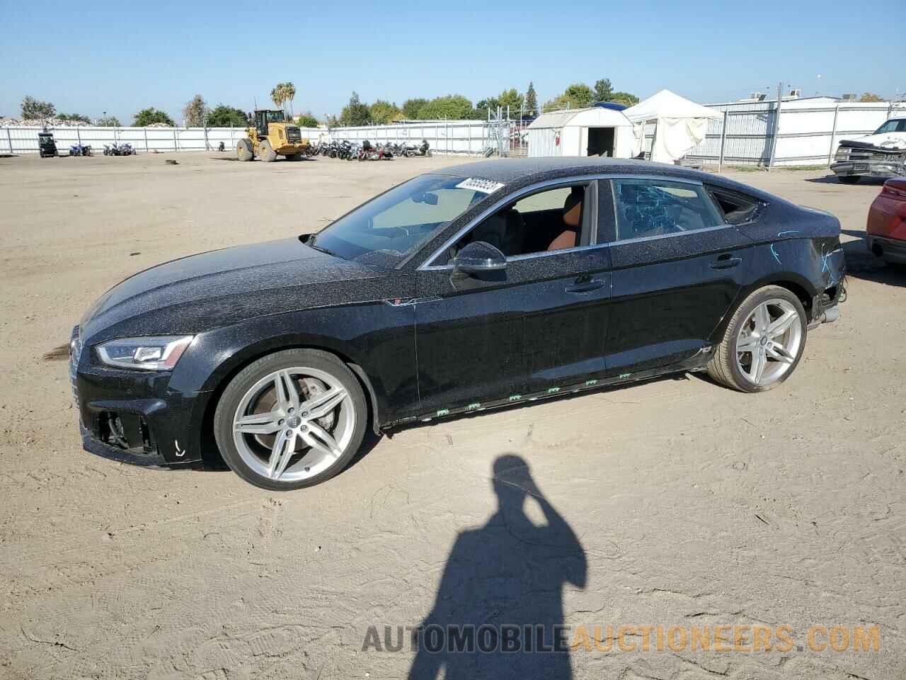 WAUENCF51JA017863 AUDI A5 2018