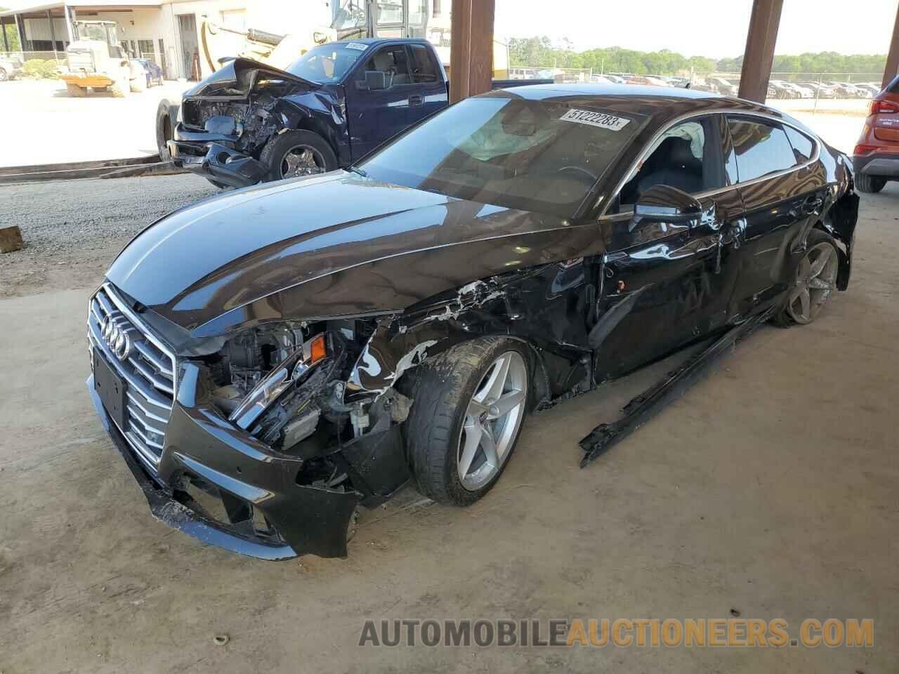 WAUENCF52JA077103 AUDI A5 2018