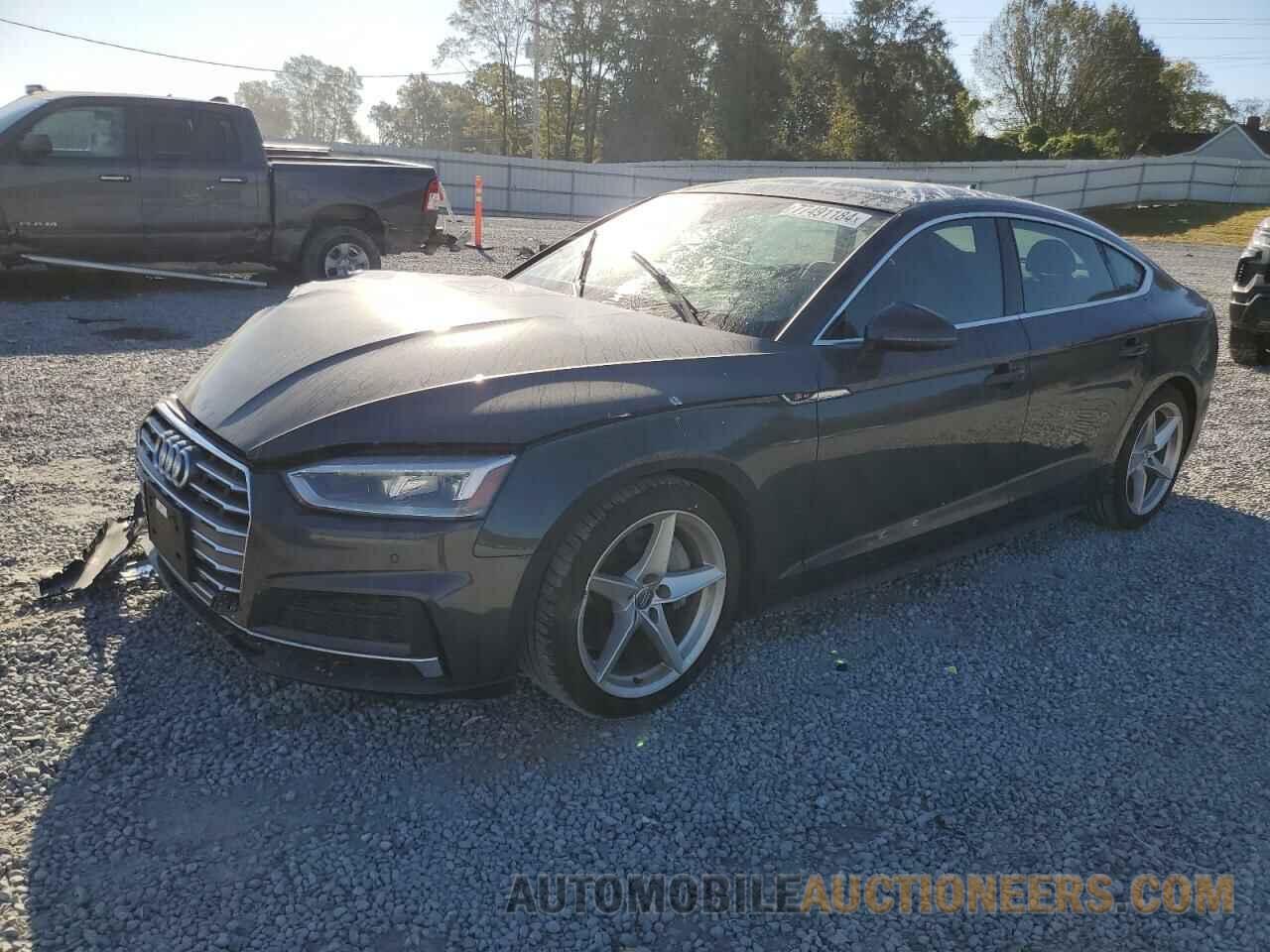 WAUENCF52JA136490 AUDI A5 2018