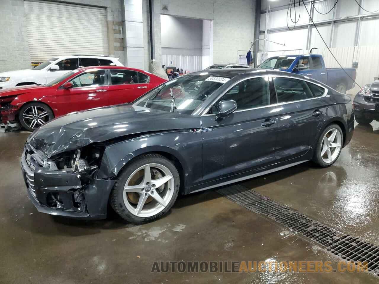 WAUENCF52KA017453 AUDI A5 2019