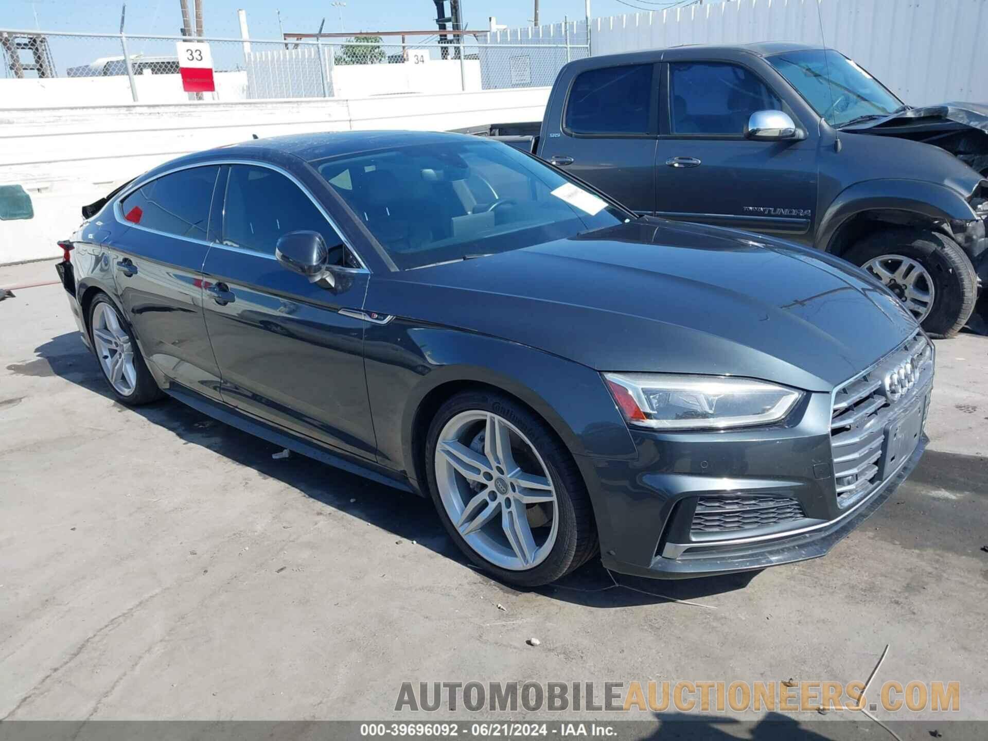 WAUENCF53JA009571 AUDI A5 2018