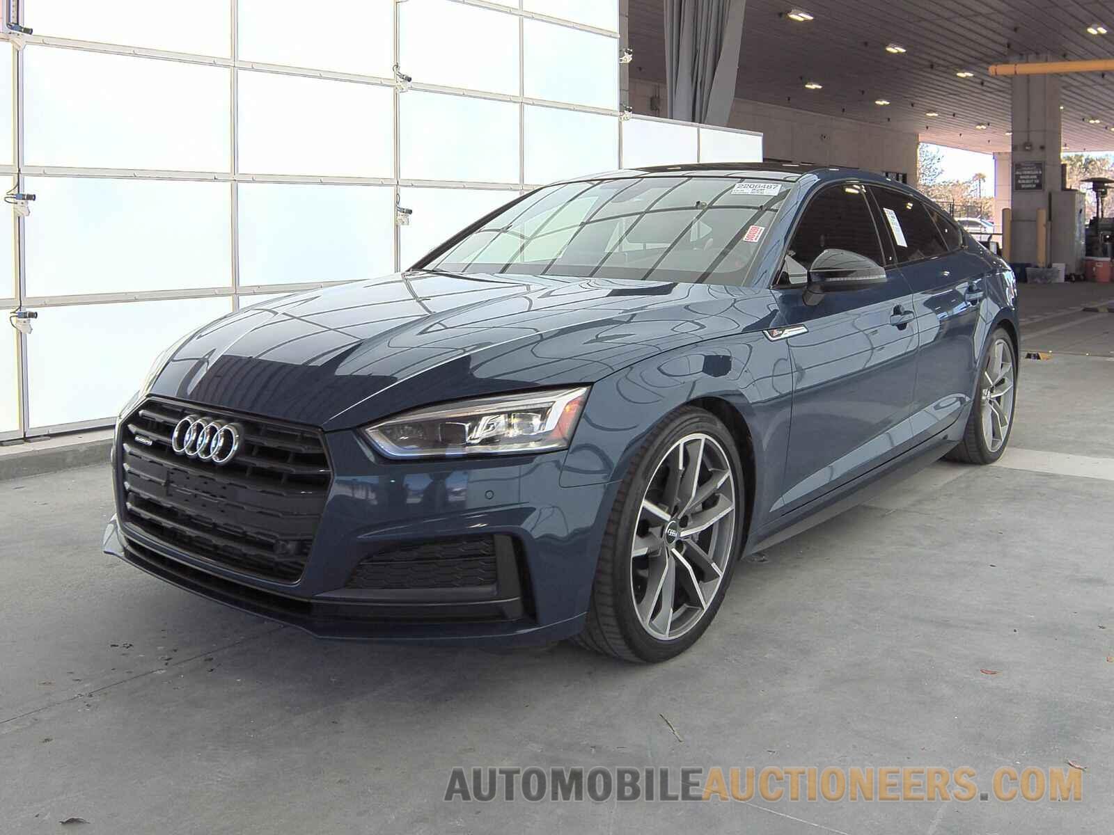 WAUENCF53KA010186 Audi A5 Sportback 2019