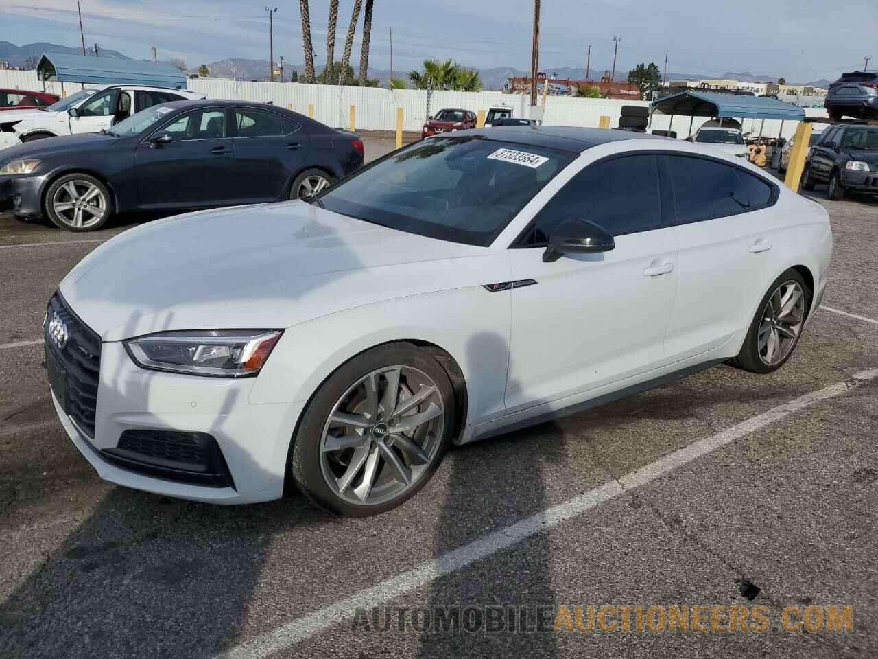 WAUENCF53KA092386 AUDI A5 2019