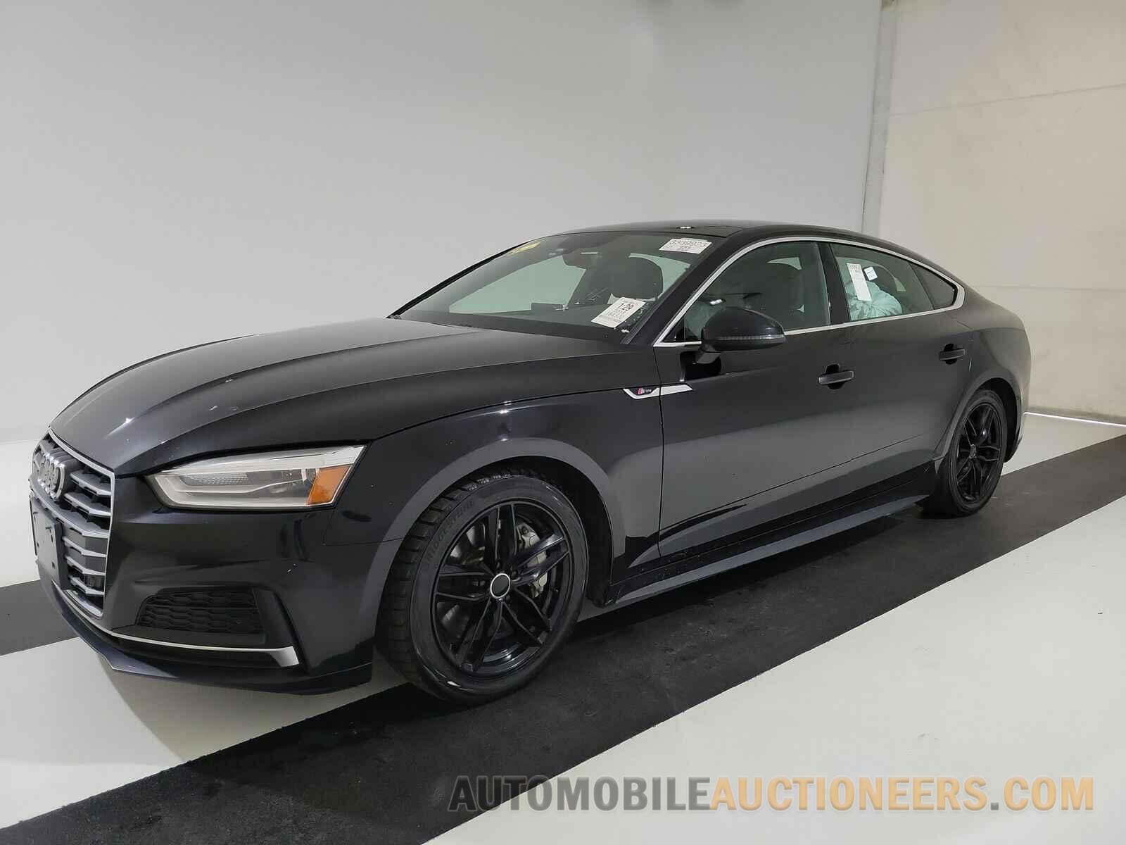 WAUENCF54JA018134 Audi A5 Sportback 2018